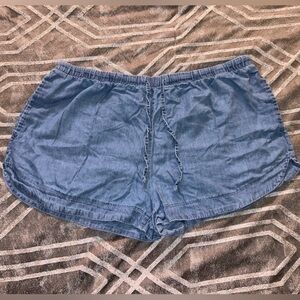 Bobbie Brooks Light Blue Elastic Waist Chambray Shorts